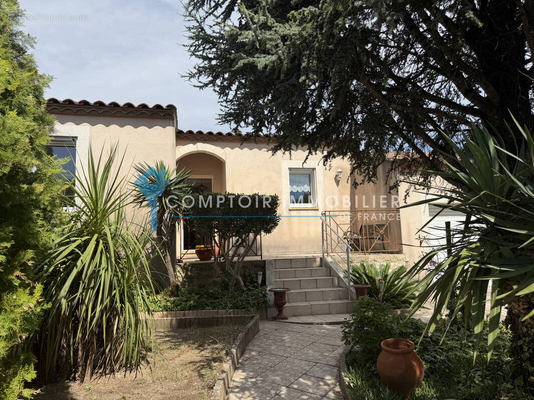 Maison à NIMES