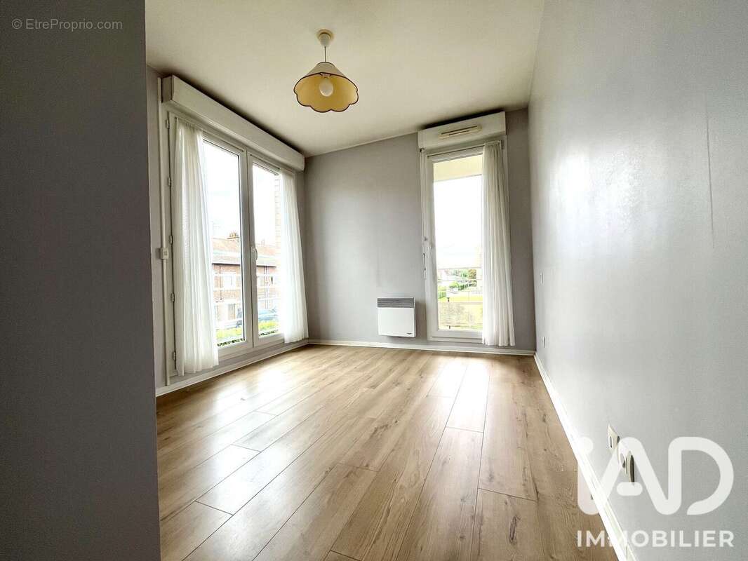 Appartement 68 m² à Lesquin  - photo 9