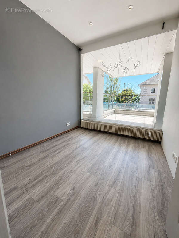 Exclusivité ng immo   local commercial   hyper-centre de reignier-ésery - photo 3