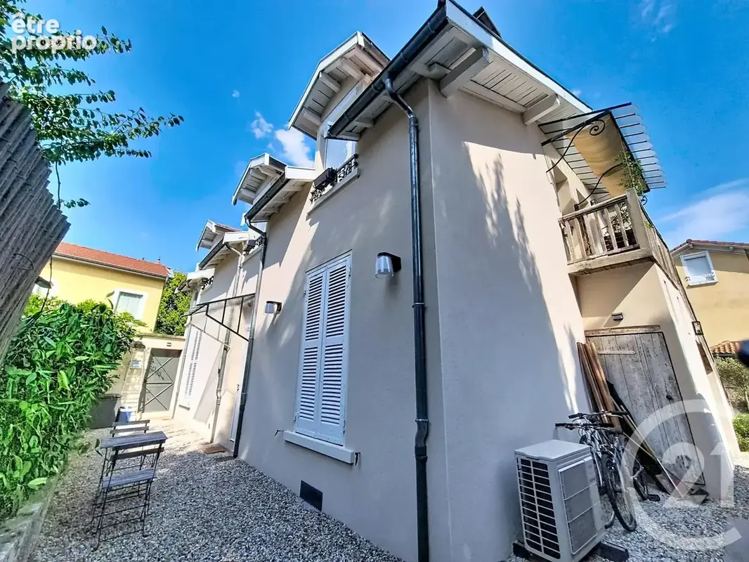 Appartement 2 pièces 49 m² à vendre à Sathonay-Camp (69580) - photo 8