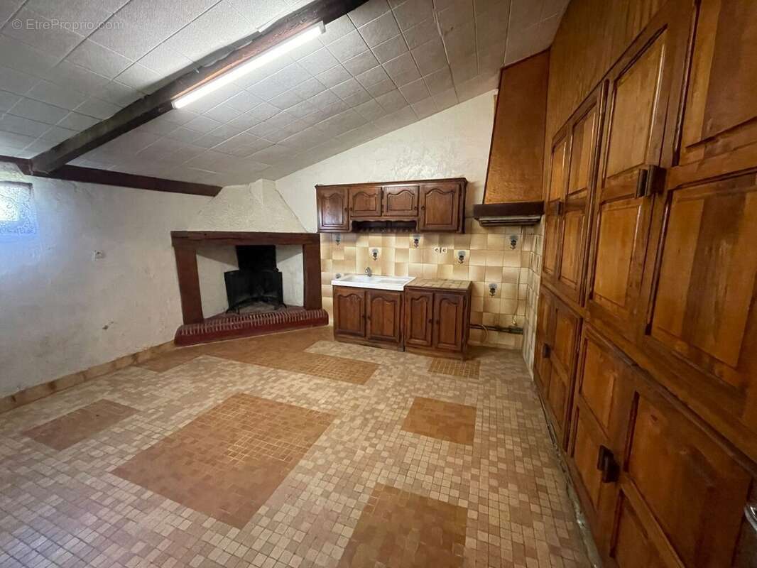 Maison à L'ISLE-DE-NOE