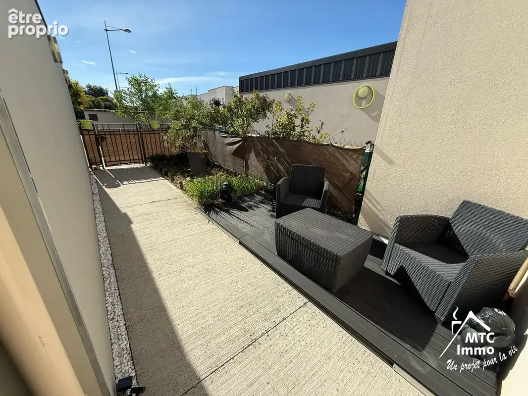 Maison 3 pièces de 2015 avec jardin, terrasse couverte et garage - photo 4