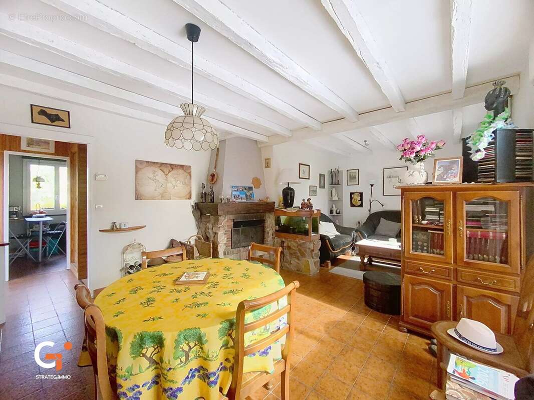 Maison à PETIT-COURONNE