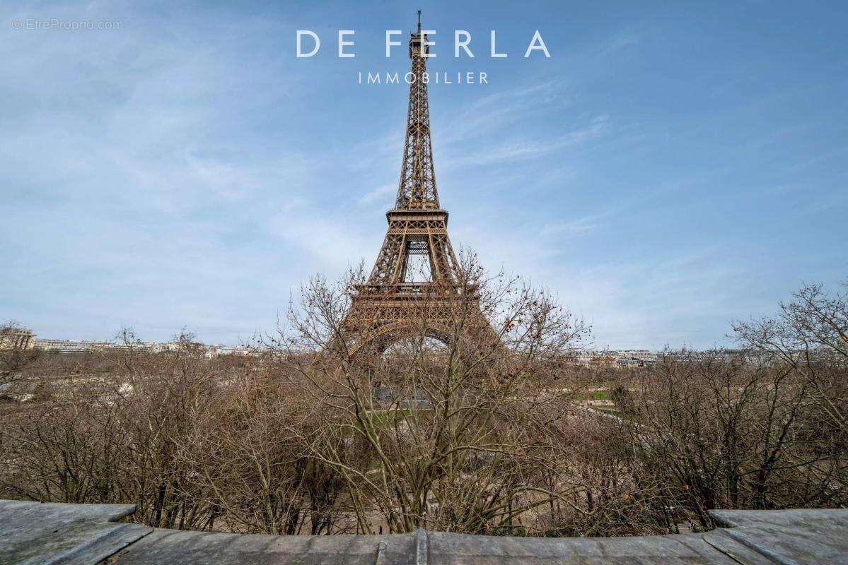 Appartement à PARIS-7E