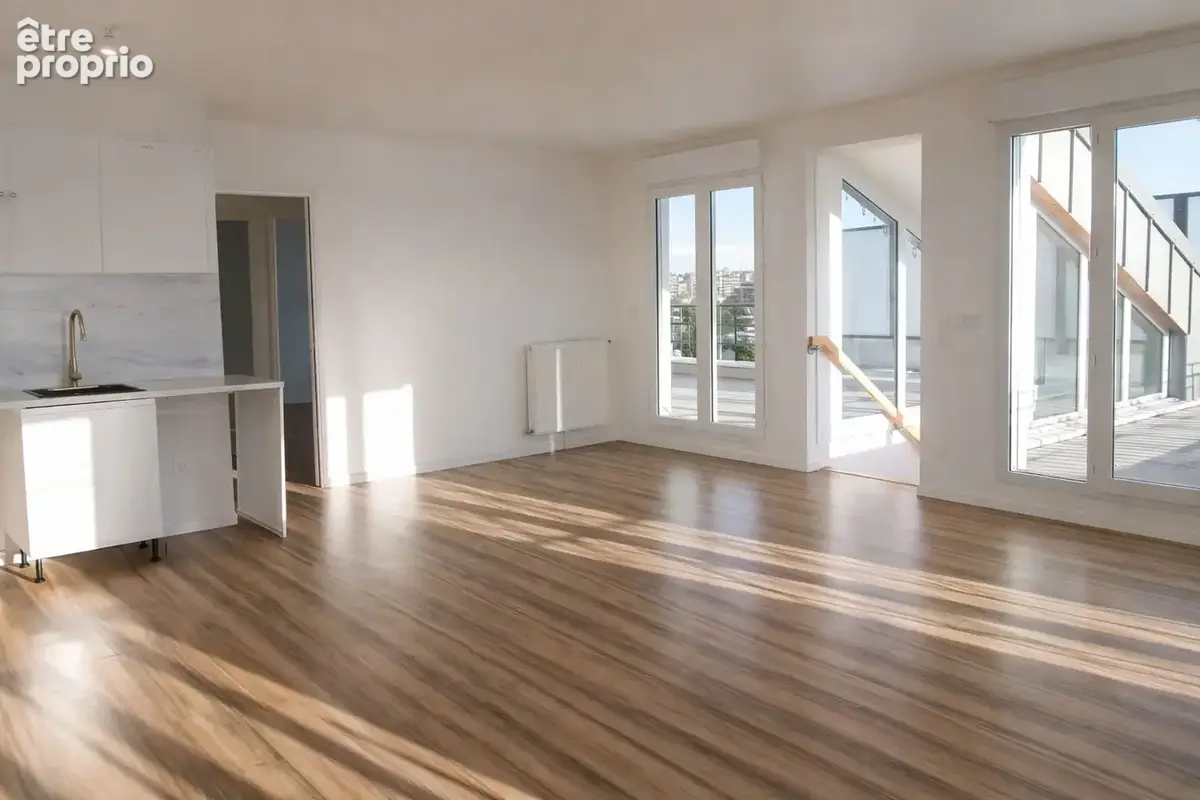 Appartement  4 pièce(s) - photo 2