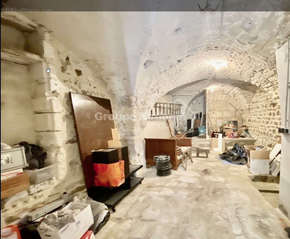 Appartement à ARAMON