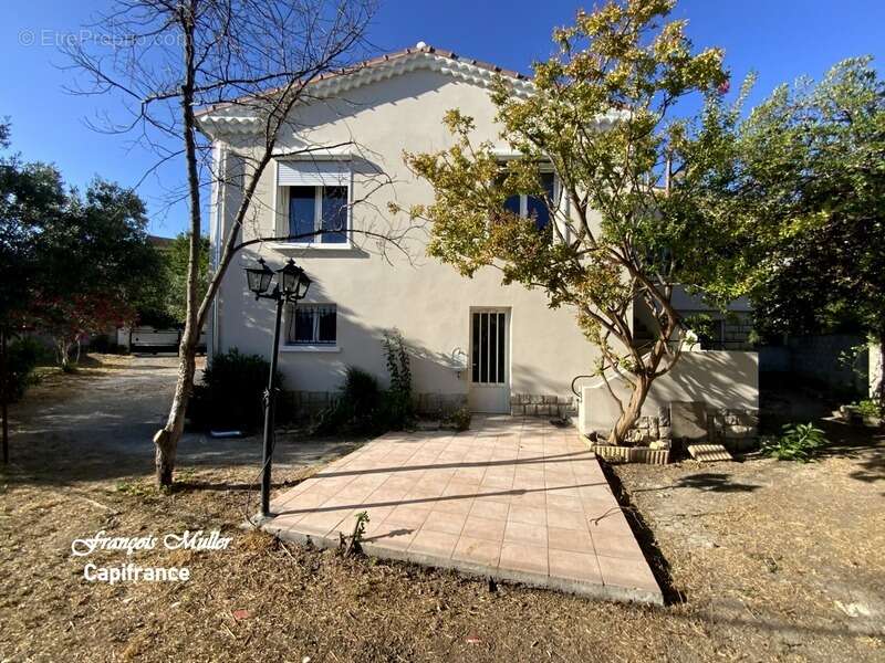 Maison à MANOSQUE