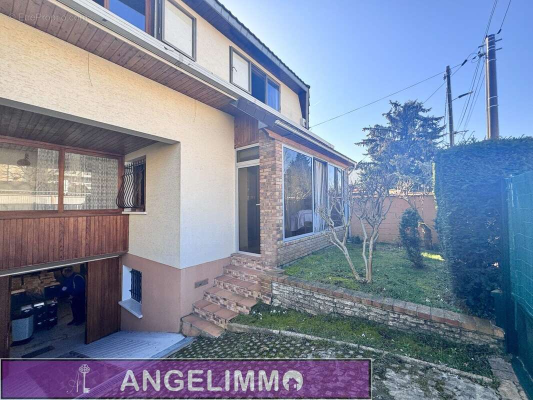 Maison à FRANCONVILLE