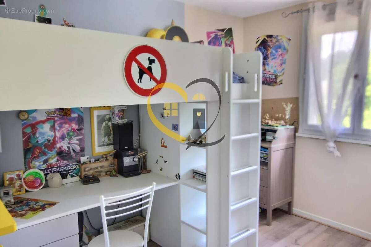 Maison familiale à vignoux sur barangeon - photo 9