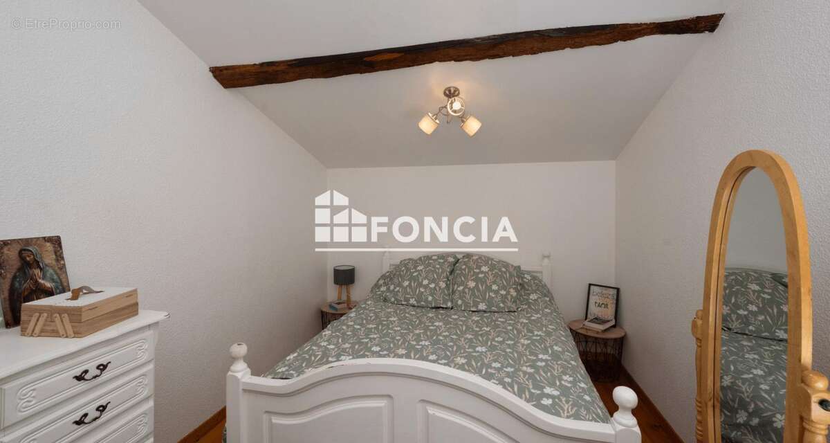 Appartement à BOURG-DE-PEAGE