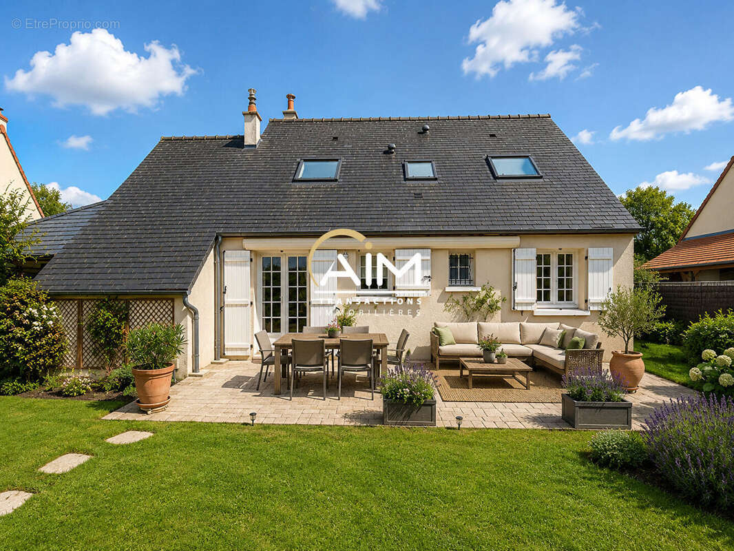 Maison à BALLAN-MIRE