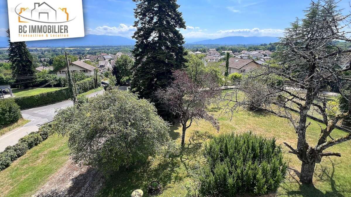 Maison 157 m² à Divonne-Les-Bains  - photo 4
