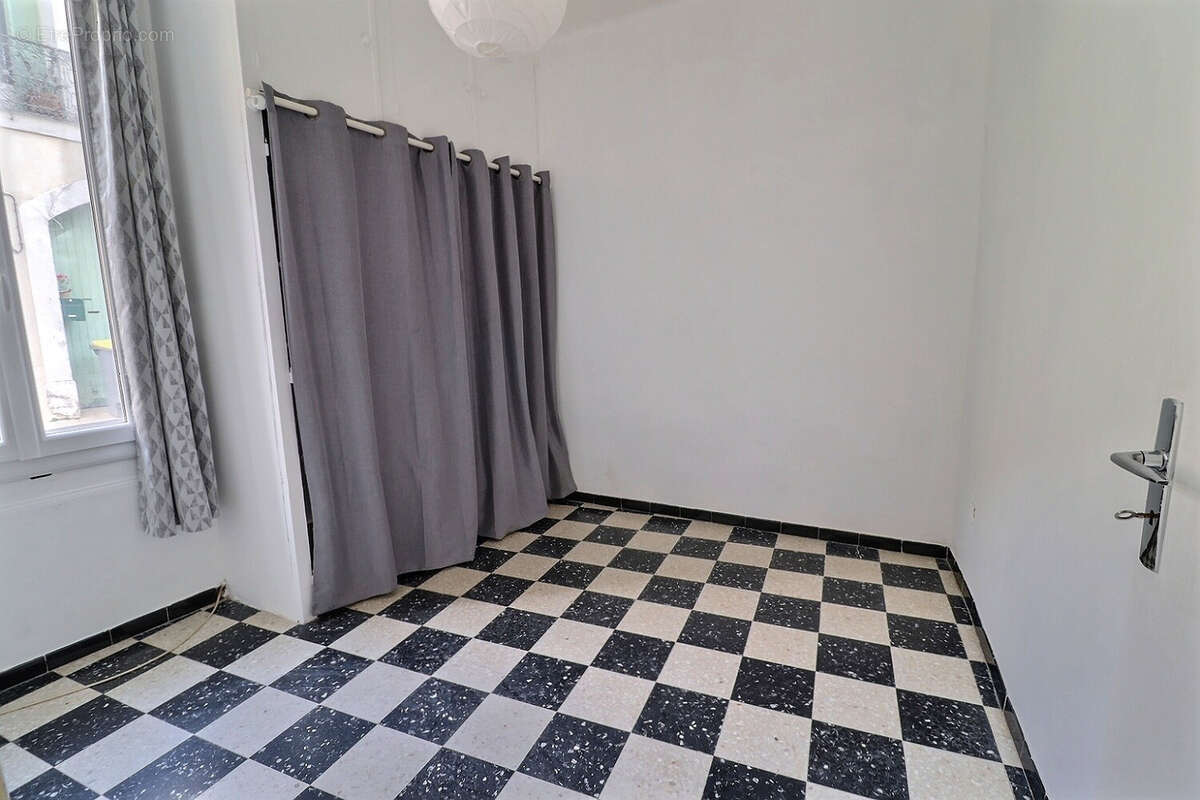 Appartement à PLAISSAN