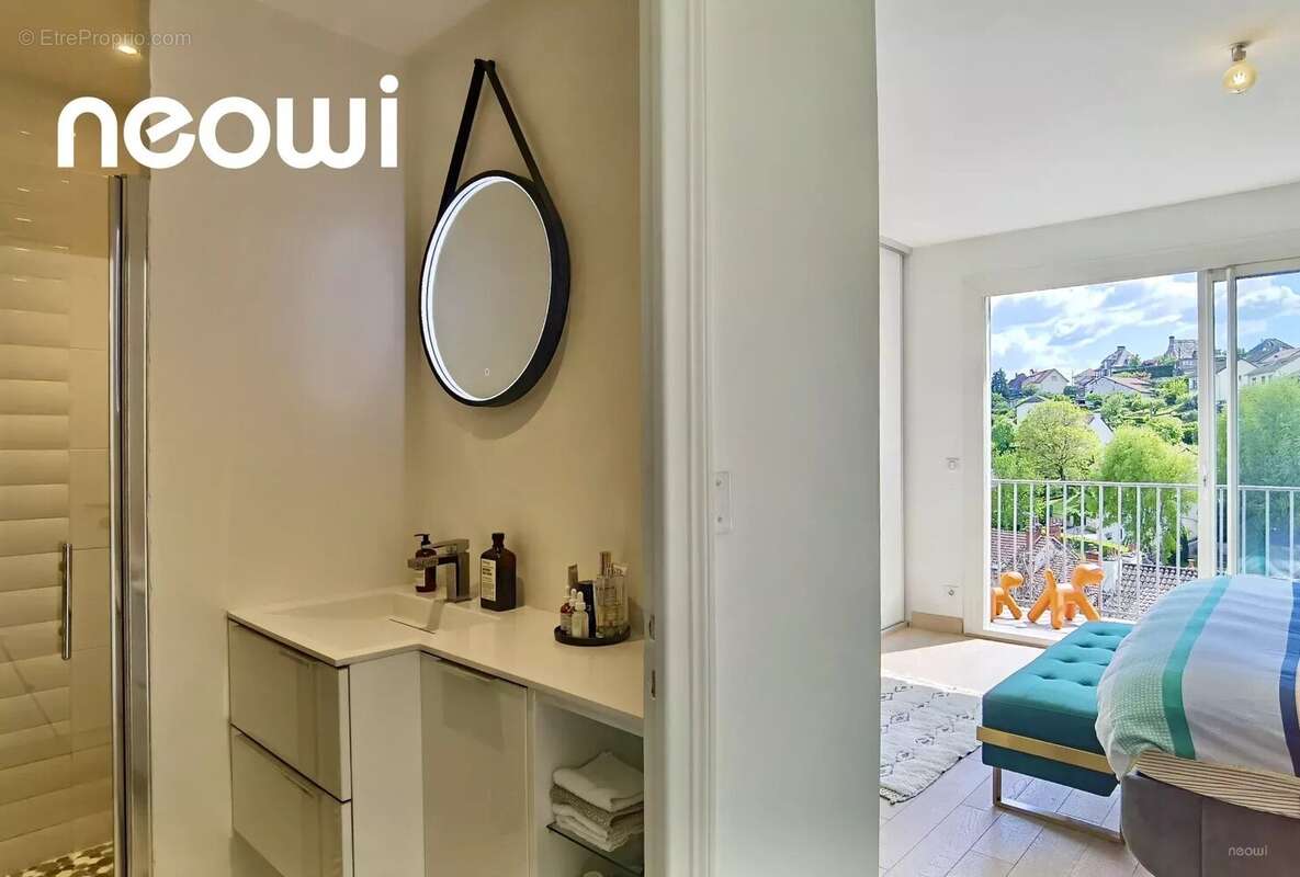 L’exception contemporaine – 340 m² sur 4 niveaux avec ascenseur privatif - photo 8