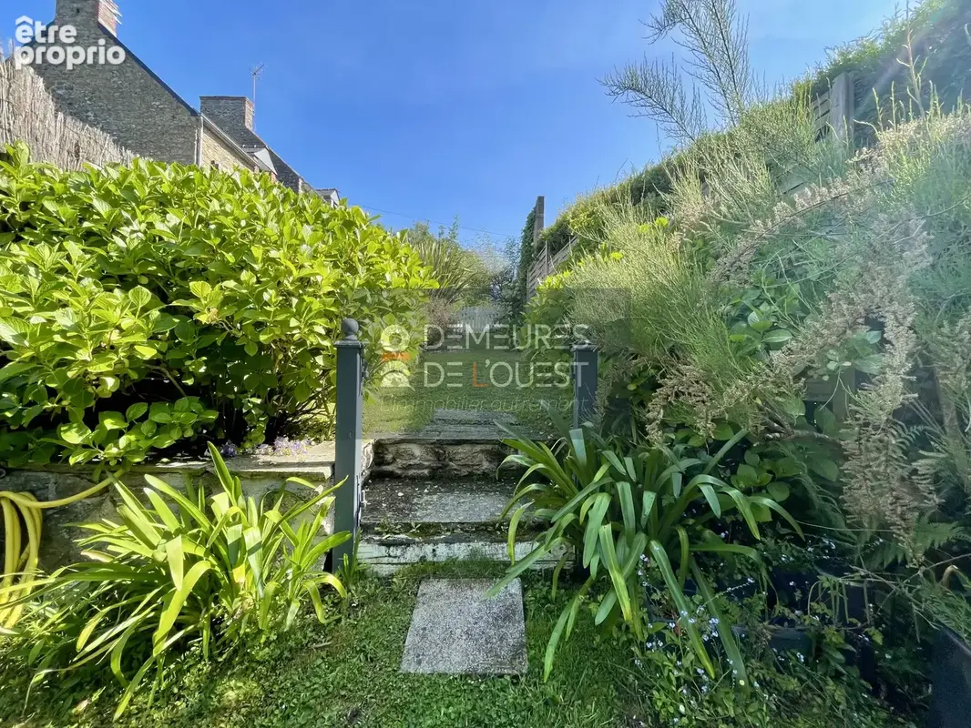 Au cœur d’un hameau confidentiel, une parenthèse bucolique à Saint-Lunaire… - photo 6