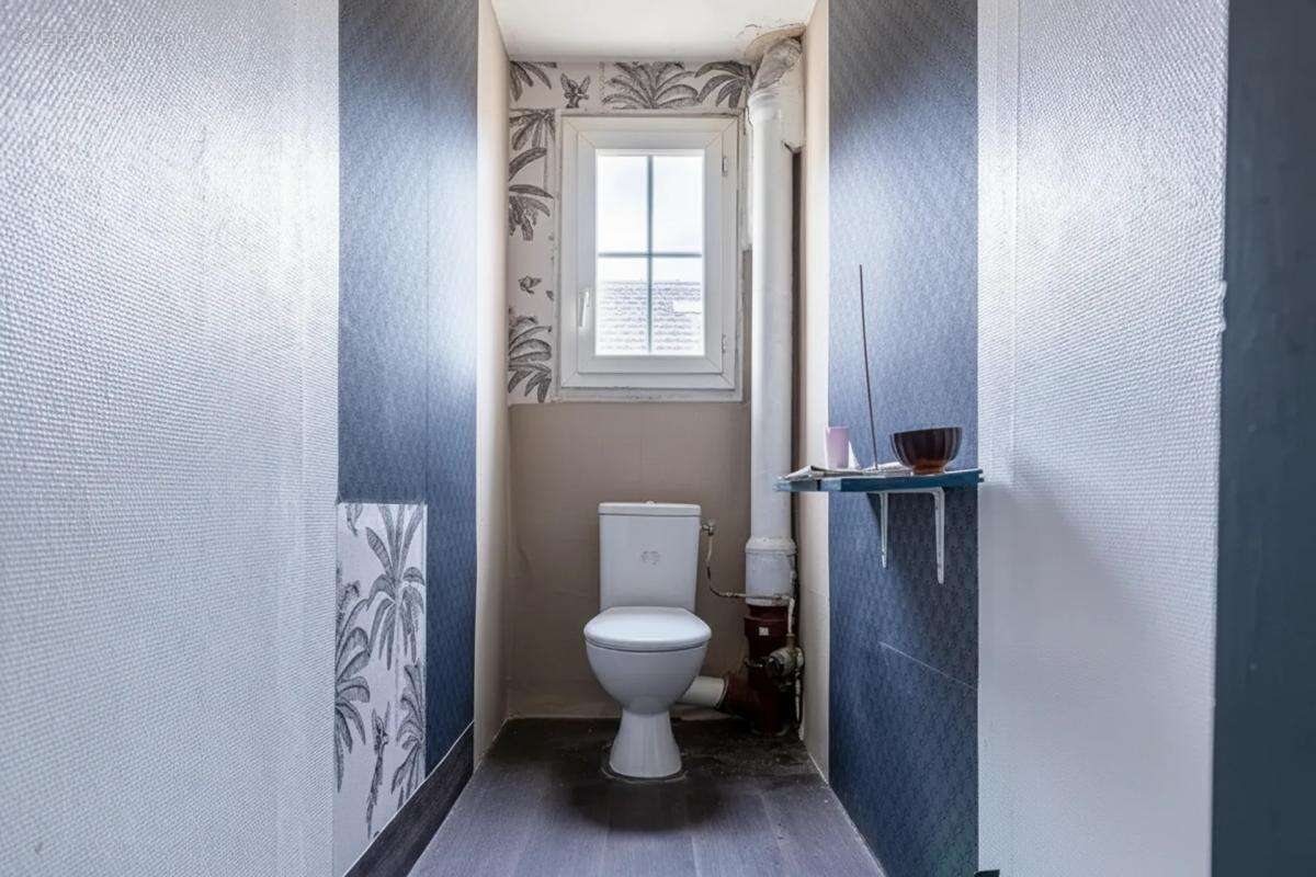 Appartement à AUBERVILLIERS