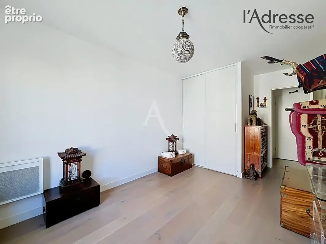 Duplex 113m² Quartier République - Terrasse - Parkings et cave - photo 14