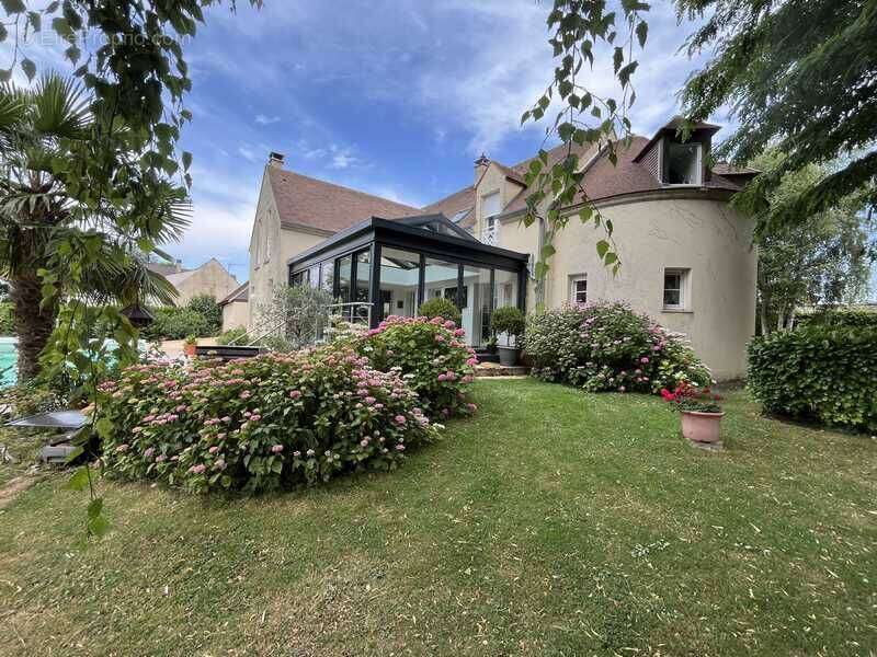 Maison 267 m² à Gisors  - photo 6