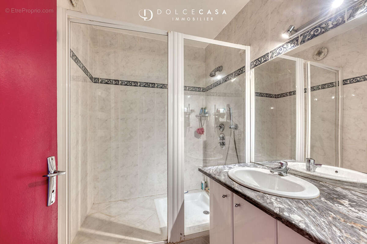 Appartement à LE PERREUX-SUR-MARNE