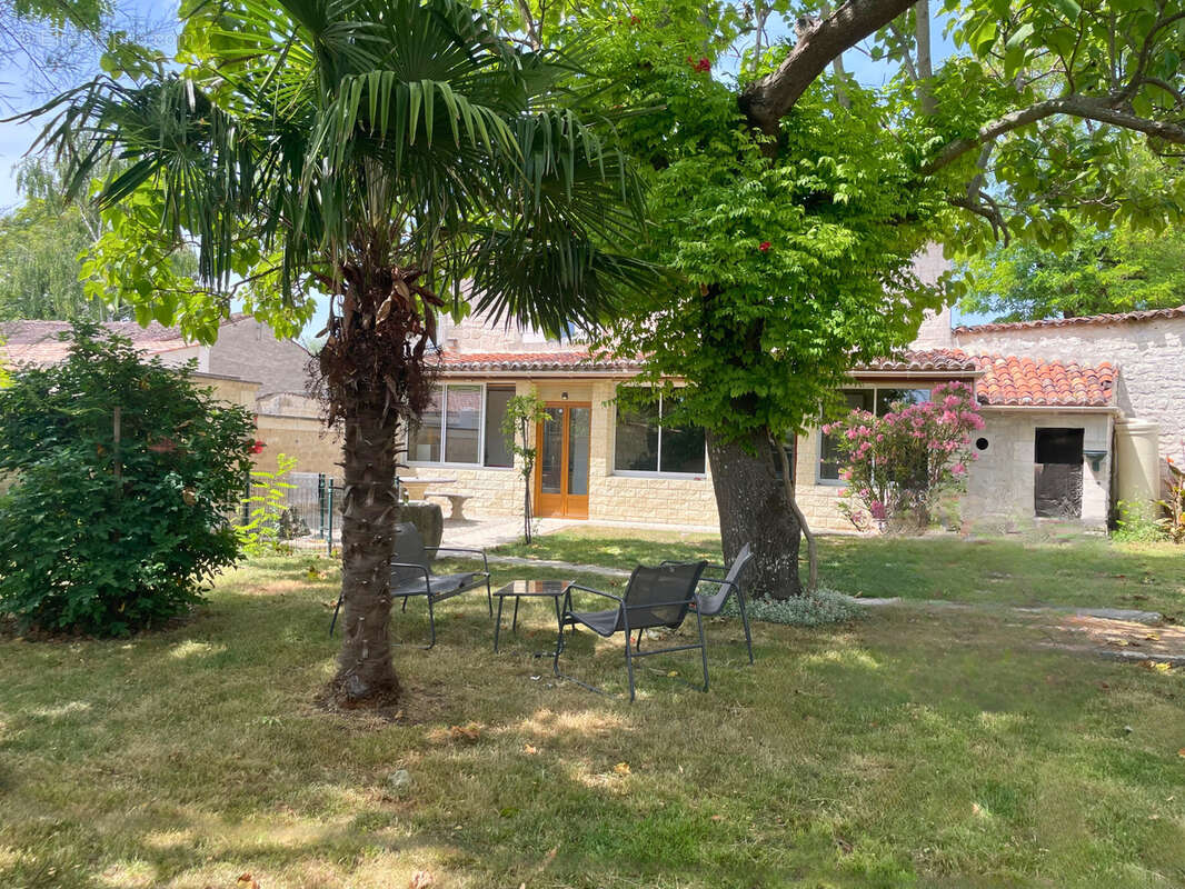 Maison à MERPINS