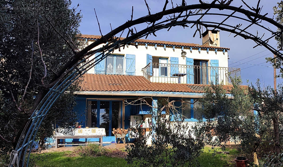 Maison à UZES