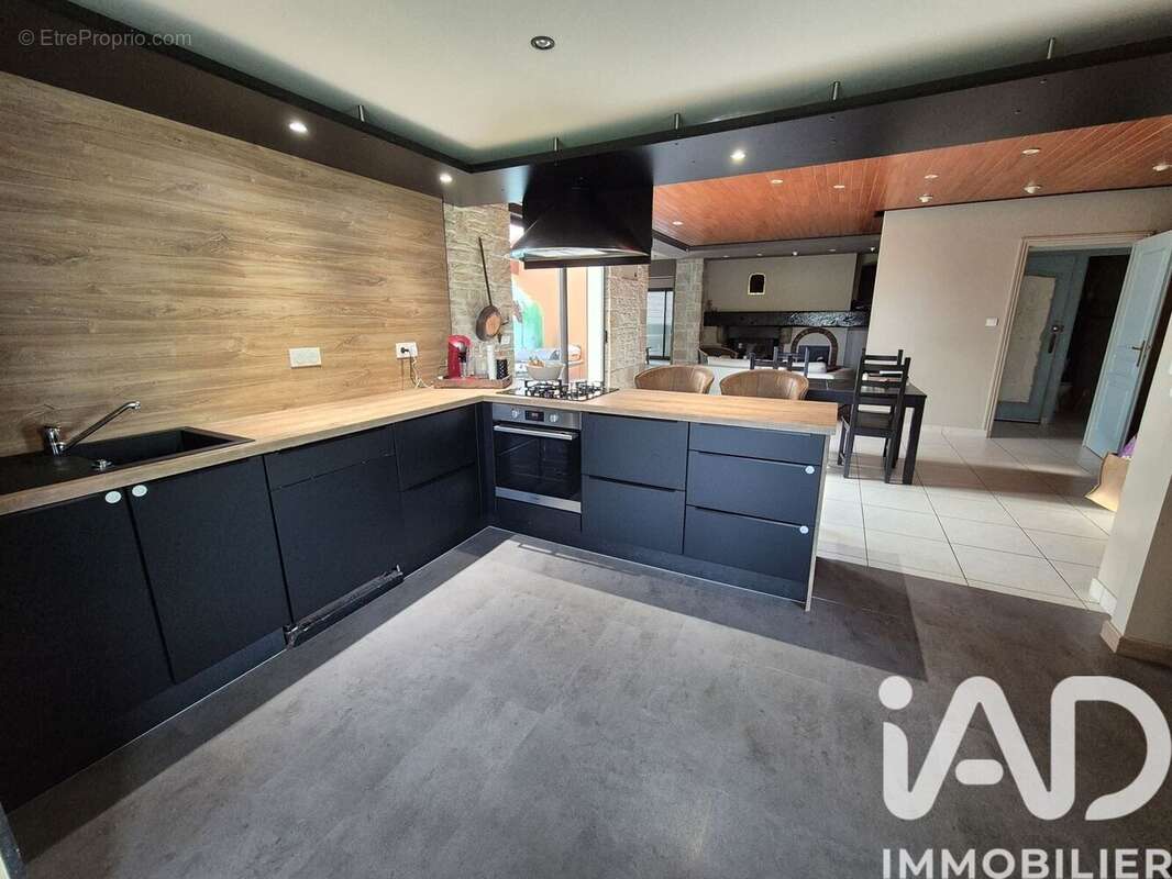 Photo 8 - Maison à VIENNAY