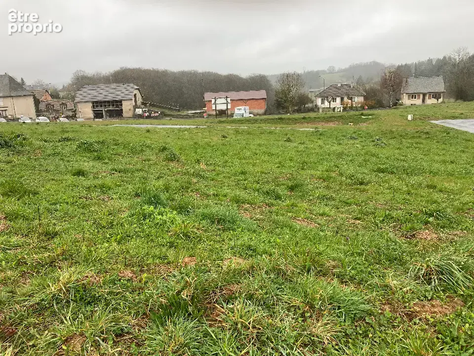 Photo Terrain à Lafeuillade-En-Vezie au prix de 23 970€