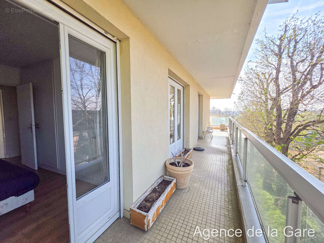 Appartement à MAISONS-LAFFITTE