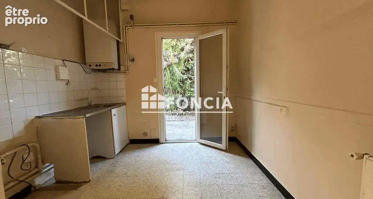 Montpellier Père-Soulas — Maison de plain-pied T5 de 81 m² avec garage et potentiel d'agrandissement - photo 9