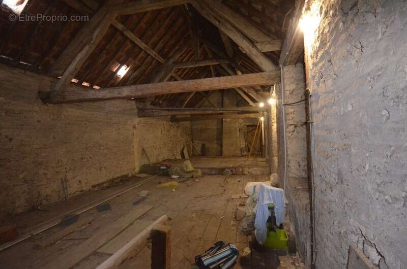 À 10 min d’Epernay (51) à vendre ancienne maison de vigneron entierrement rénovée - photo 21