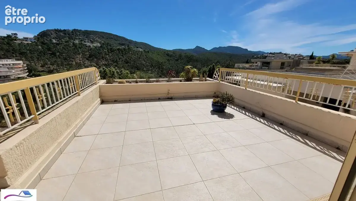 Appartement 122 m² à Mandelieu-La-Napoule  - photo 8