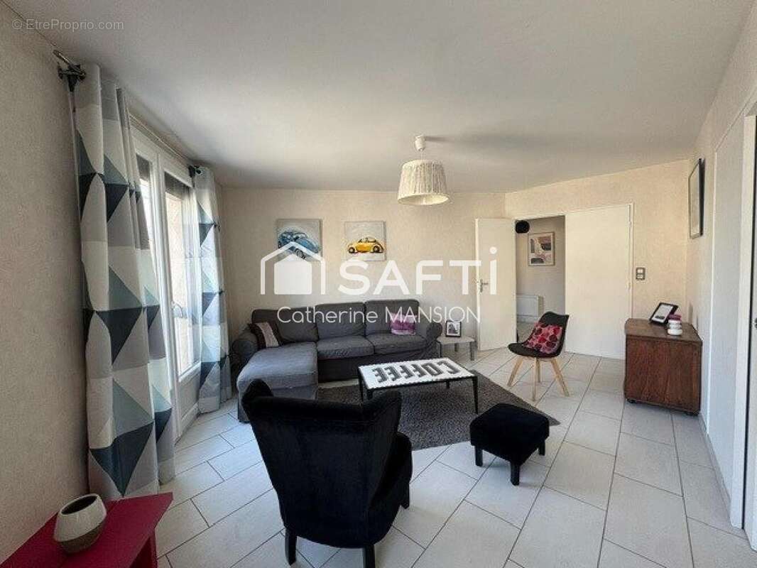 Appartement 81 m² à Reims  - photo 7