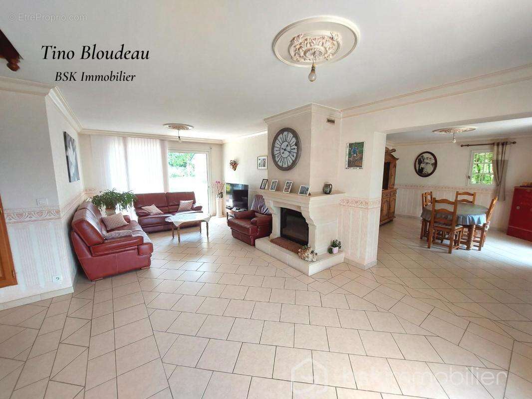 Maison à CIVRAY-DE-TOURAINE