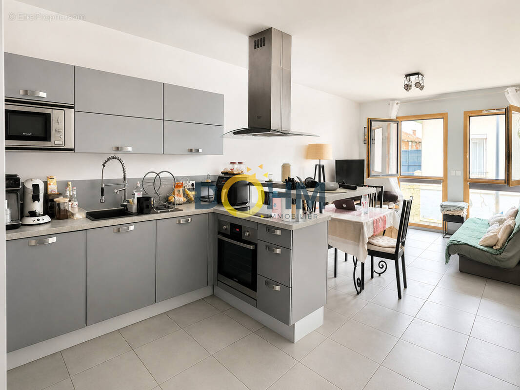 Appartement à SAINT-ETIENNE