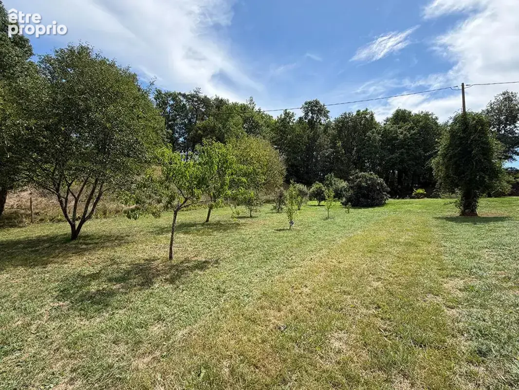 Charmante maison périgourdine avec piscine, beau jardin et dépendances - photo 17