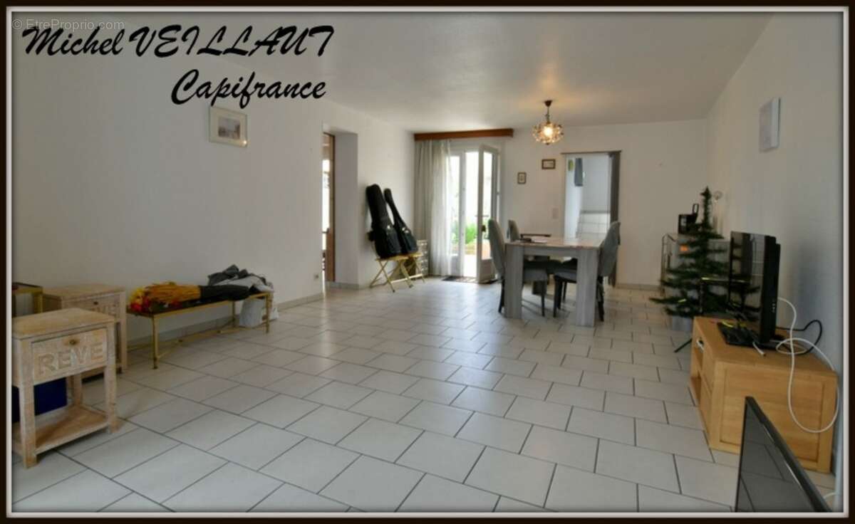 Maison à vendre 4 pièces MOULINS (03), garage, 2 chambres, patio - photo 2