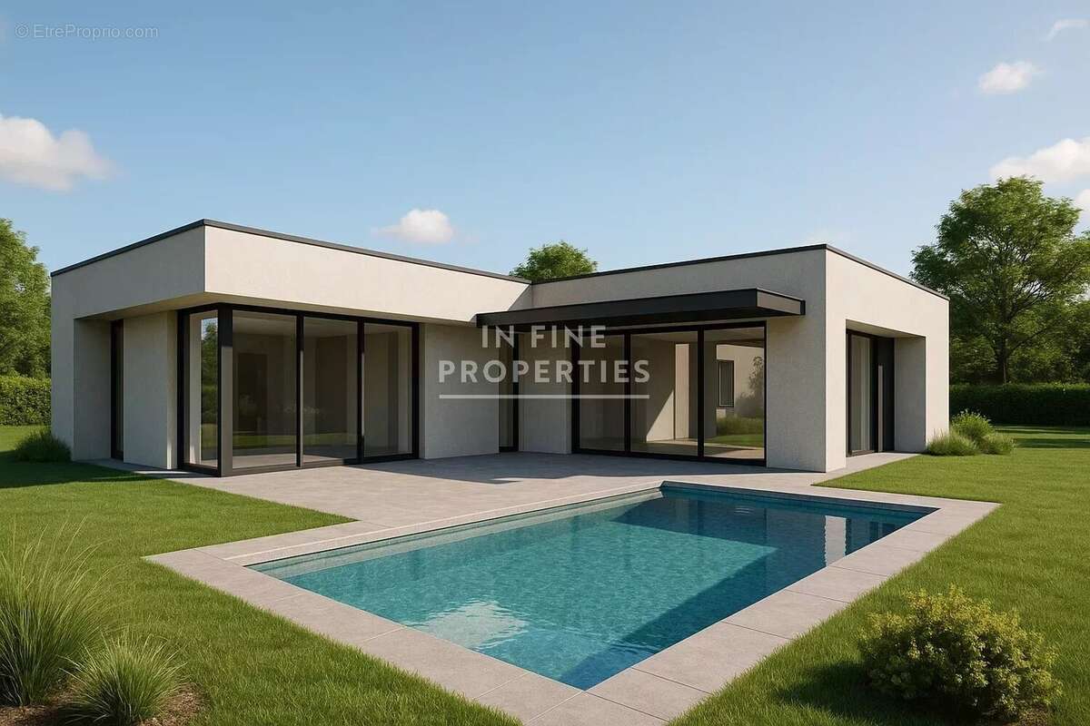 Terrain à MOUANS-SARTOUX