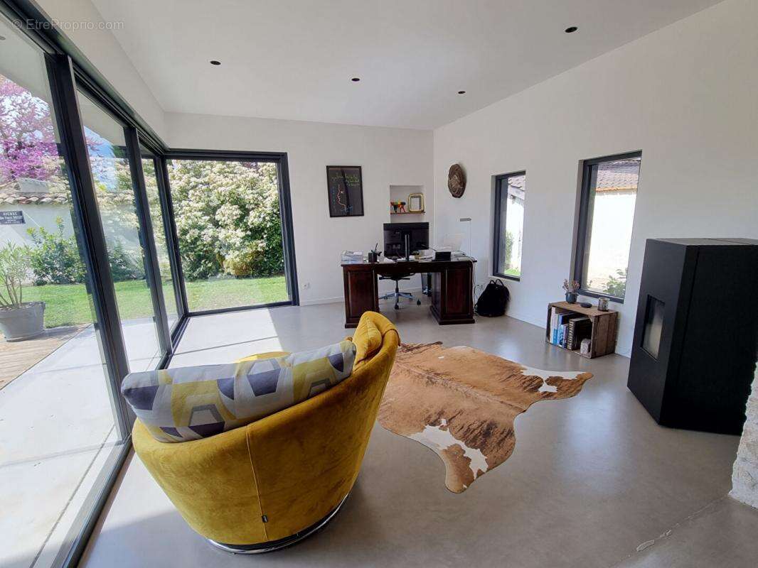 Maison à LES CHERES