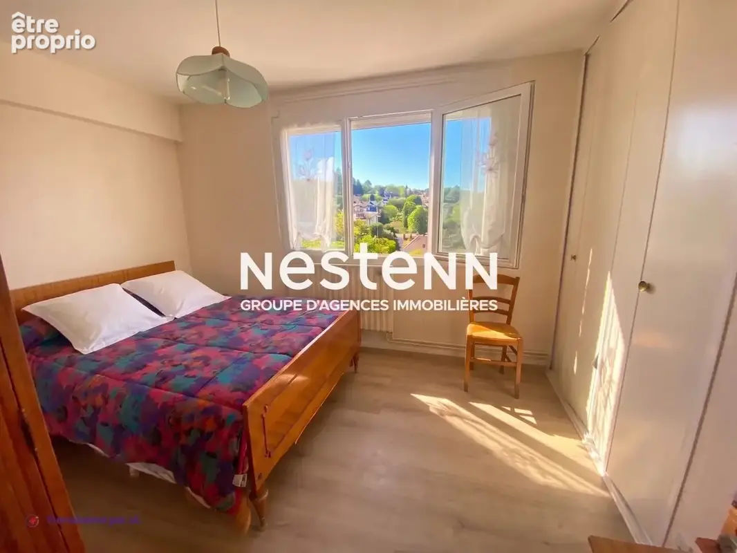 Appartement F3 * 6 Pièces * 84 M² * 19200 Ussel * - photo 4