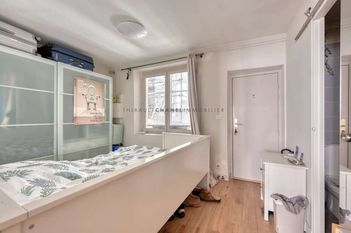 Appartement à PARIS-3E