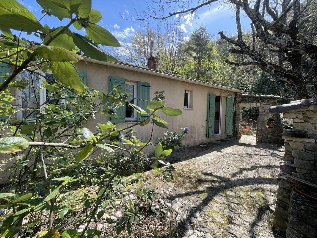 Maison à VAISON-LA-ROMAINE