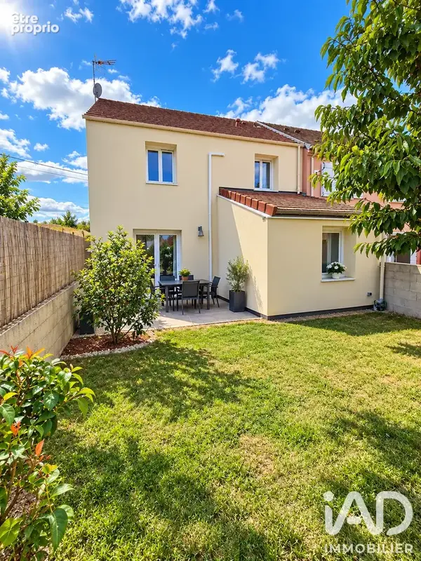 Photo 1 - Maison à LIZY-SUR-OURCQ