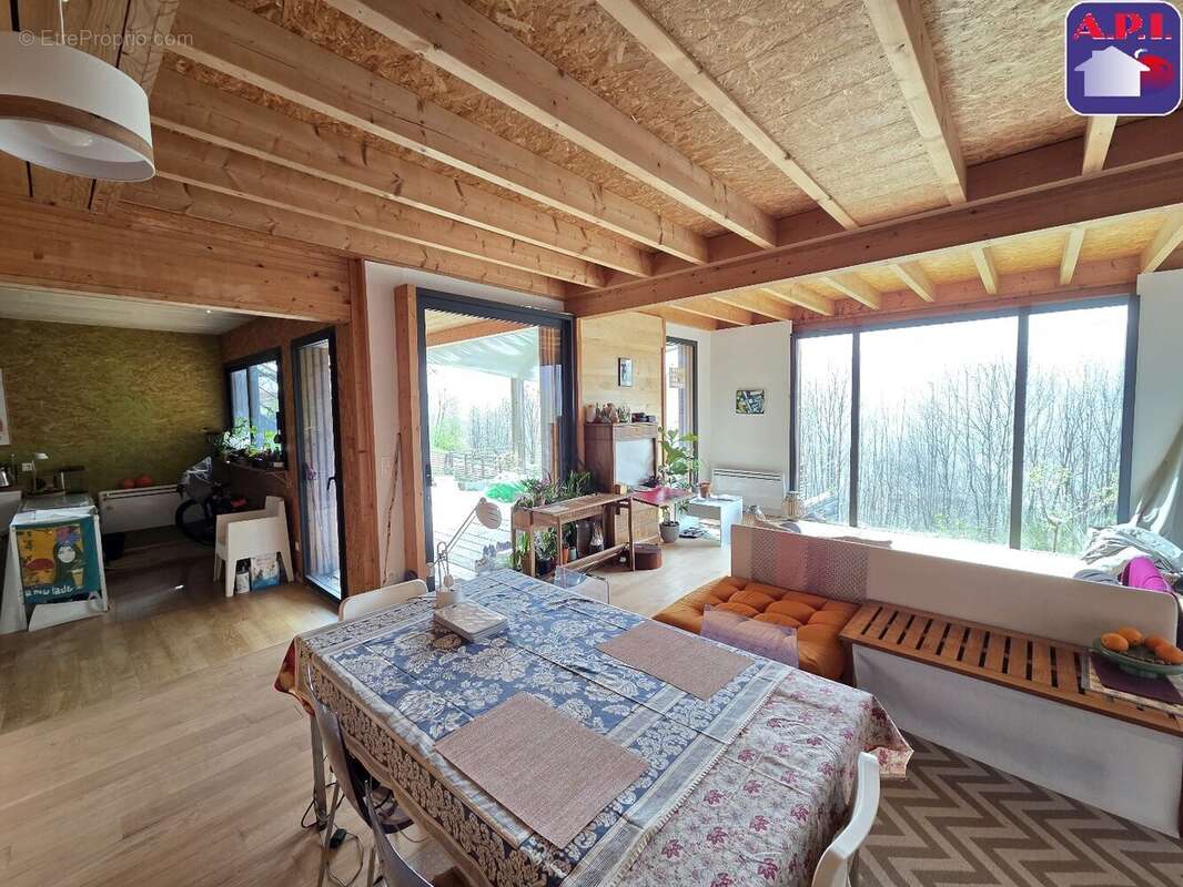 Maison à AX-LES-THERMES