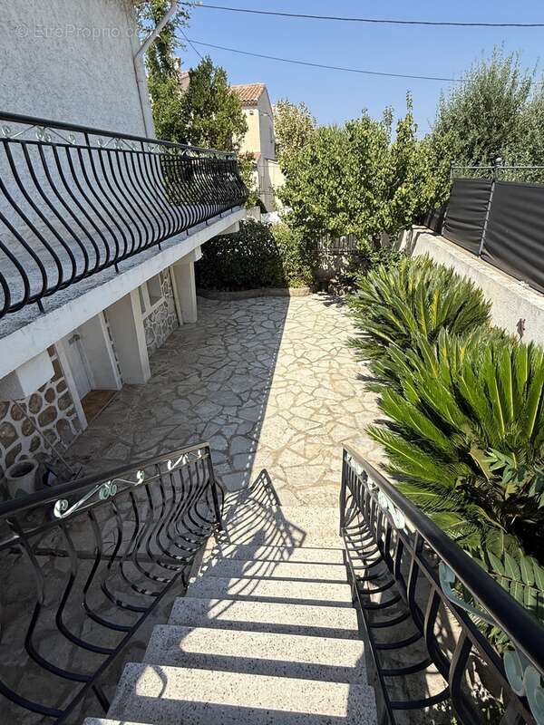 Maison à MARSEILLE-9E