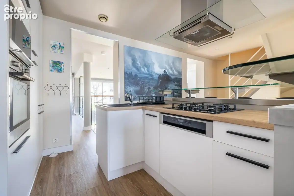 A vendre maison climatisée Sainte Genevieve des Bois (91700) véritable coup de cœur dans le Triangle d’Or : une maison individue - photo 7