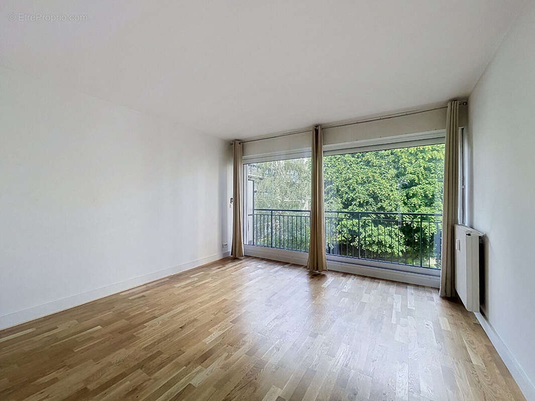 Appartement à CHATILLON