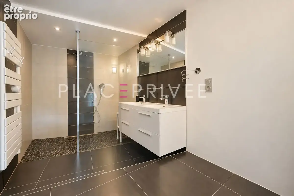 Duplex inversé avec terrasse - photo 12