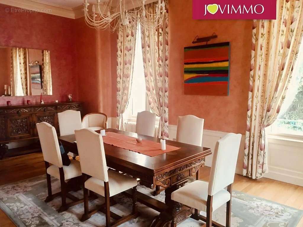 Maison à NERIS-LES-BAINS