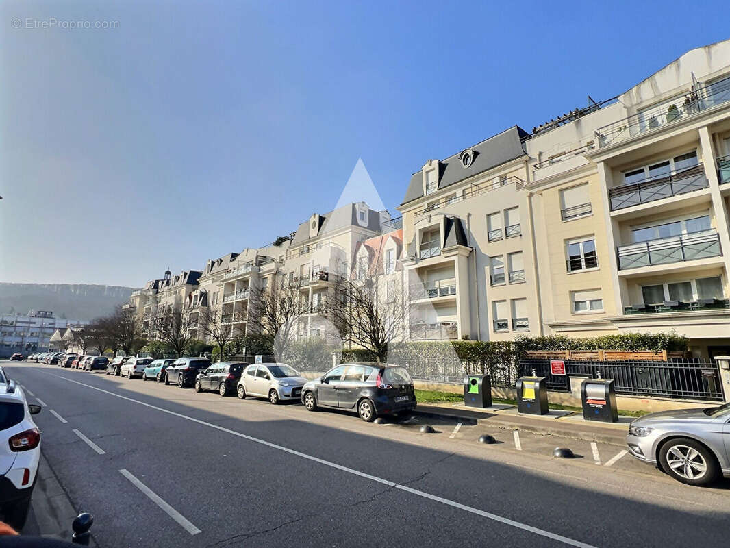Appartement à FRANCONVILLE