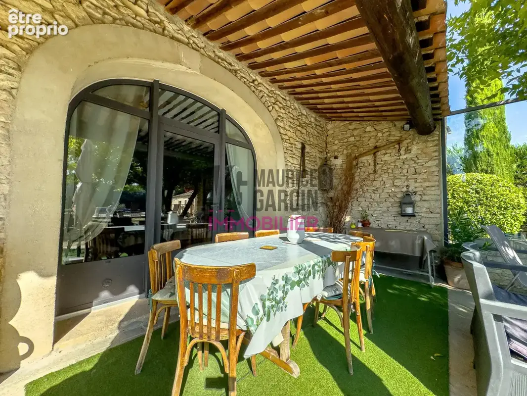 A vendre, à acheter, achat Maison 8 pièces 84220 JOUCAS